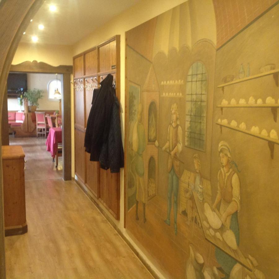 La Locanda Ristorante Pizzeria Garni Ohlstadt Buitenkant foto